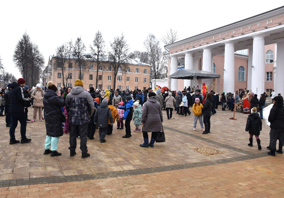 На центральных площадях города Щекино, города Советска и р.п. Первомайский прошли народные Масленичные гуляния На центральных площадях города Щекино, города Советска и р.п. Первомайский прошли народные Масленичные гуляния