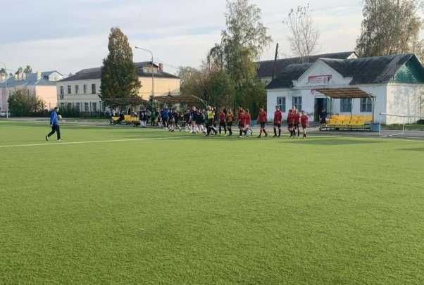 Щекинские футболисты соревнуются со сверстниками со всей области Щекинские футболисты соревнуются со сверстниками со всей области