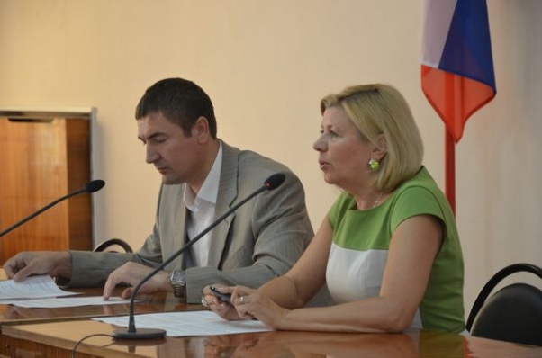 Руководители муниципального образования обсудили проблемы благоустройства с представителями бизнес-сообщества Руководители муниципального образования обсудили проблемы благоустройства с представителями бизнес-сообщества