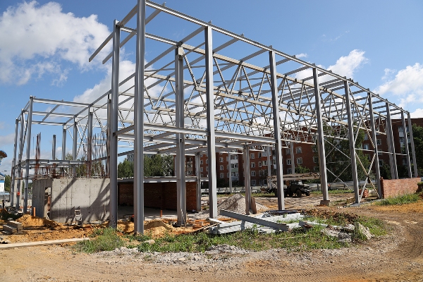 В Щекино продолжается строительство Ледового дворца В Щекино продолжается строительство Ледового дворца